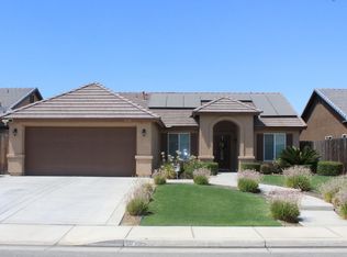 13510 Arden Forest Dr, Bakersfield, CA 93314