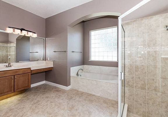 3rd image of 1053 Harmony Ln