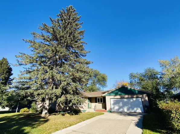614 N Main St, Ipswich, SD 57451
