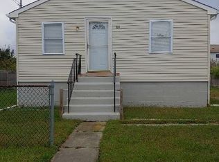 59 Cranberry Dr, Mastic Beach, NY 11951