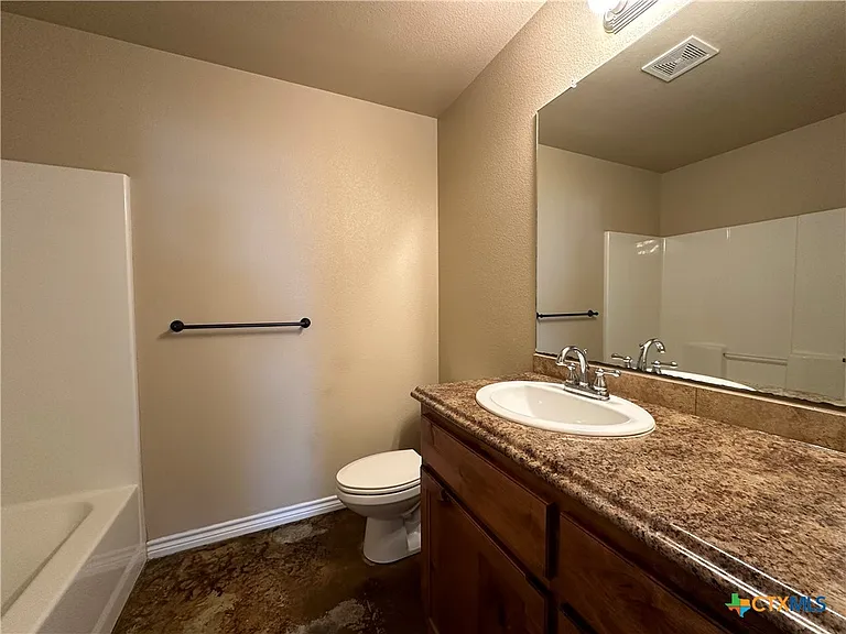 5353 Airport Hwy #21 — Photo 12