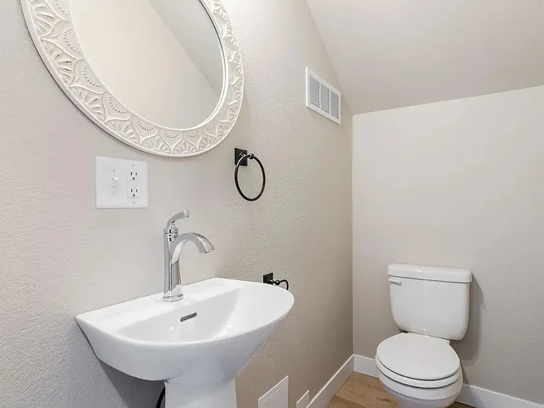 5803 Goheen Dr — Photo 10