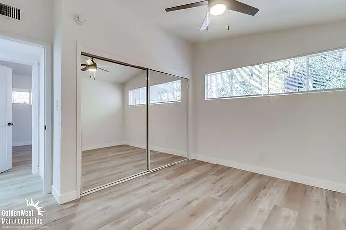 3182 Central Ave — Photo 15