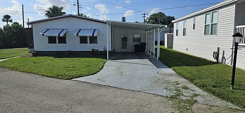 104 51st Avenue Dr W Photo 1