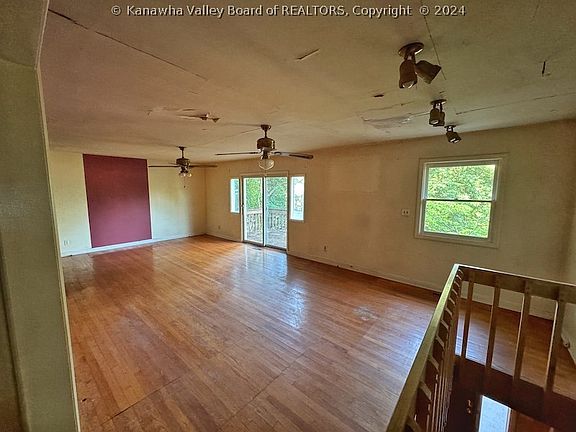 4th image of 2513 Woodland Ave
