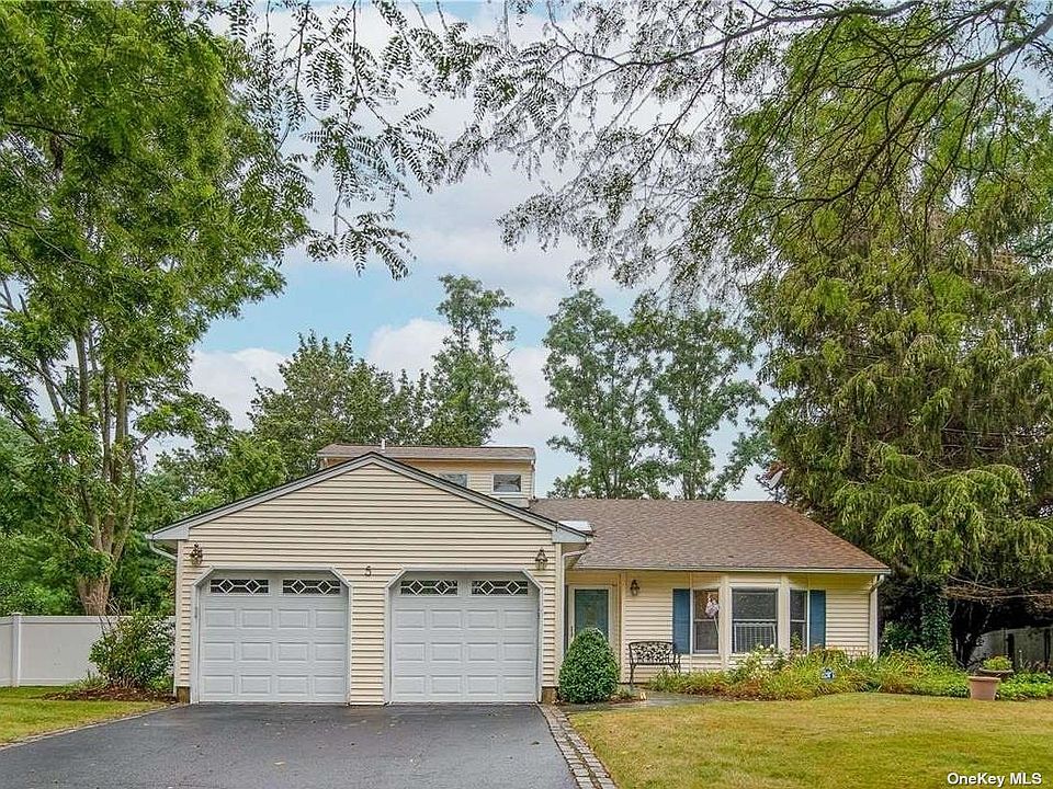 1st image of 5 Longacre Ct