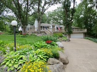 3321 Plymouth Rd, Minnetonka, MN 55305