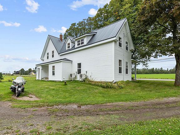 3rd image of 5705 Georgetown Rd