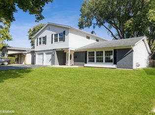 7967 Kingsbury Dr, Hanover Park, IL 60133