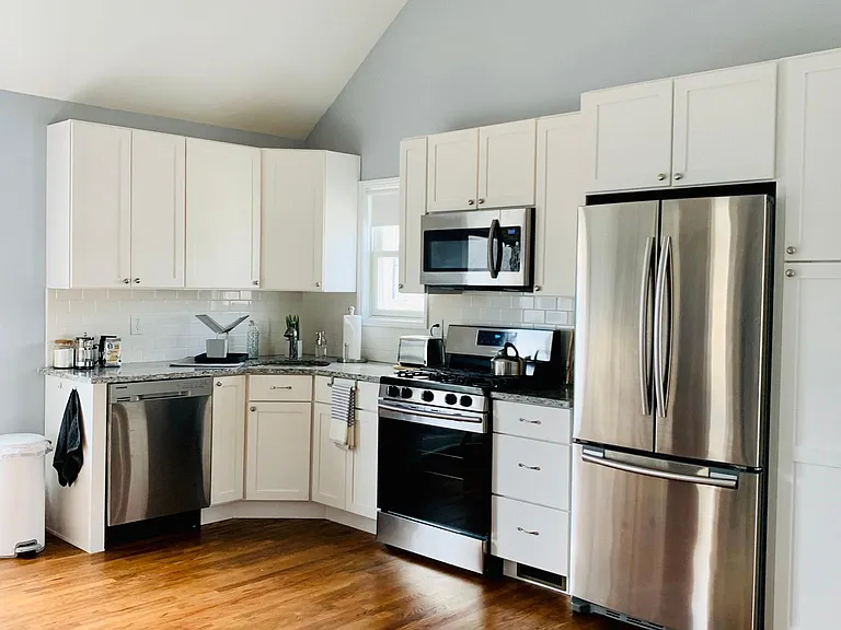 325 Park Place Ave #REAR — Photo 4