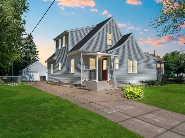 108 Green Bay St, Menasha, WI 54952