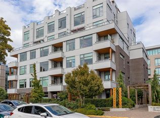 501 Park Pl #304, Esquimalt, BC V9A 6Z9