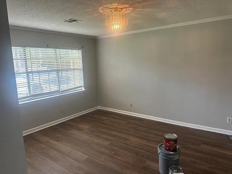 3029 Dobbs Cir — Photo 2