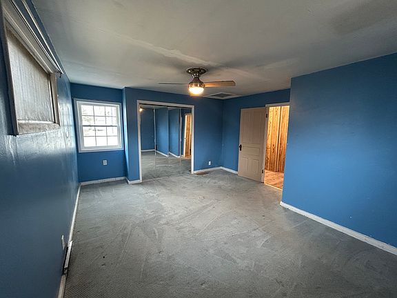 5th image of 215 S Jackson St