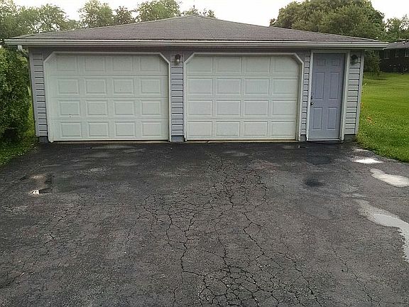 4th image of 4408 E 73rd Ave