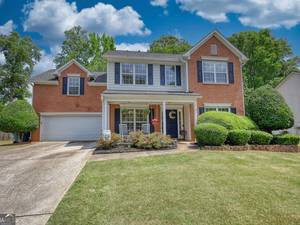 725 Beckenham Walk Dr, Dacula, GA 30019