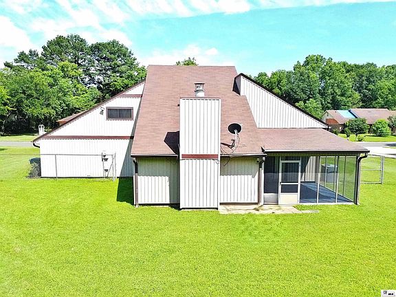 3rd image of 6411 Diamond Head Dr