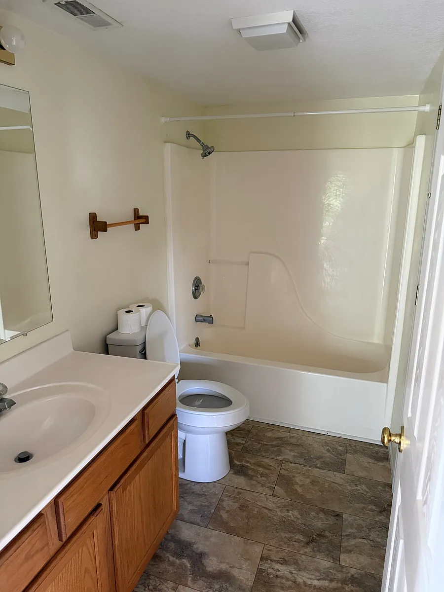 Building Photo - 406 Morgan Dr #B