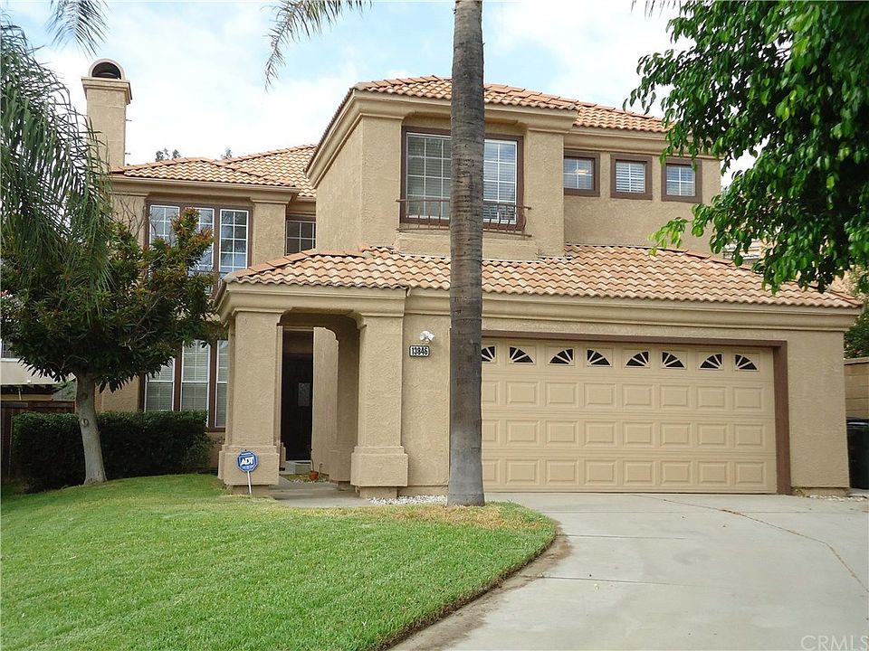1st image of 13846 Lomas Ct
