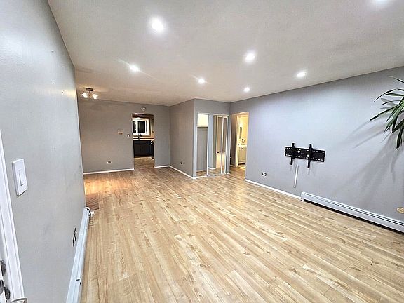 4th image of 9358 Golf Rd APT 3B