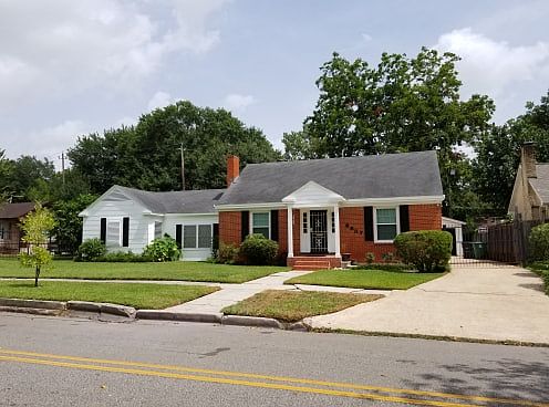 2nd image of 6637 Sylvan Rd