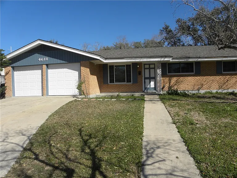 4618 Wooldridge Rd — Photo 1