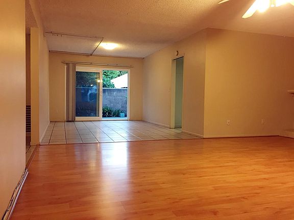 3rd image of 826 La Cadena Ave Unit D