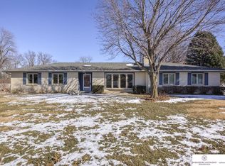 8207 N 47th St, Omaha, NE 68152