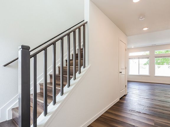 5th image of 4704 N Tower Dr