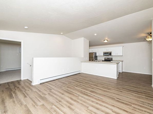 960 County Road B #95012