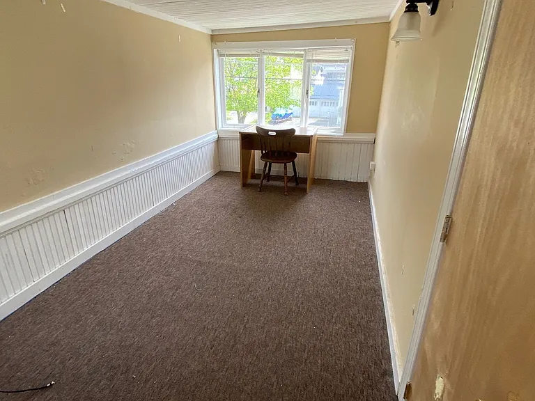 38 Lincoln Ave — Photo 11