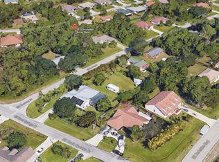 2372 SE Surrey Pl, Port Saint Lucie, FL 34952