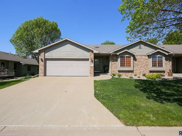 5223 E Pop Fly Pl, Sioux Falls, SD 57110