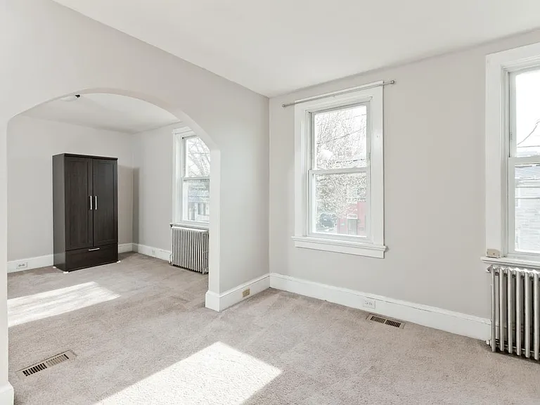 23 S Jefferson St — Photo 4