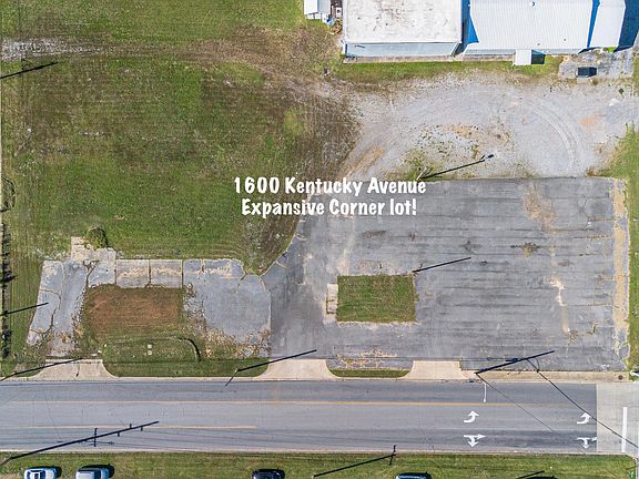 3rd image of 1600 Kentucky Ave