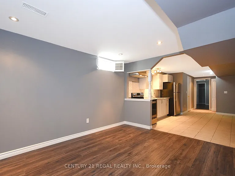 25 Monte Carlo Dr #BASEMENT — Photo 13