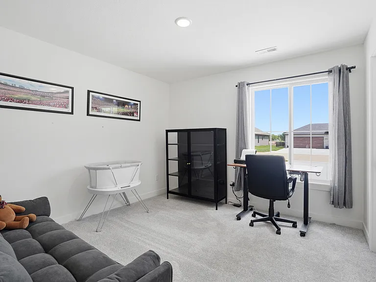 2305 N Traveller Dr — Photo 31