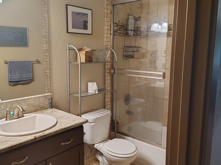 1810 Windward Dr — Photo 10