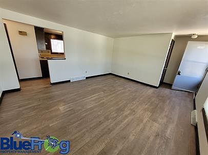 3rd image of 1612 King Arthur Dr #1612