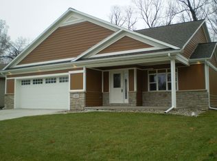 303 White Oak Dr, Michigan City, IN