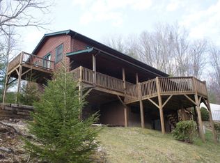 712 Dewitt Barnett Rd, Banner Elk, NC 28692