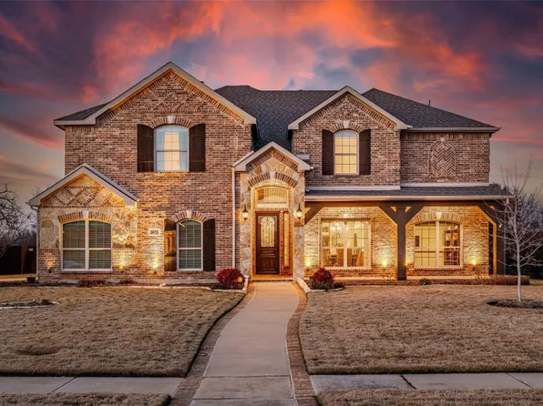 1073 Estates Dr, Kennedale, TX 76060
