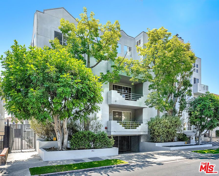 1st image of 3613 Glendon Ave APT 101