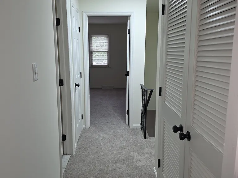 1159 Adams Ct — Photo 9