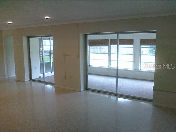 4th image of 3259 Eagle St
