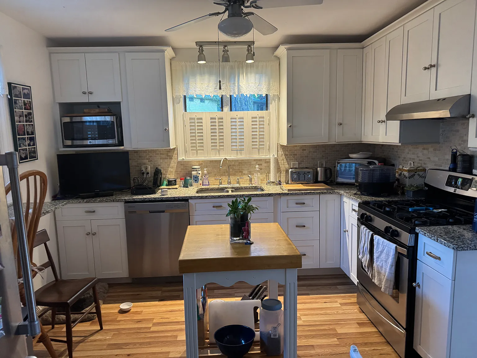 Ridgeway Cir, Arnold — Photo 2