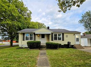 673 67th St, Niagara Falls, NY 14304