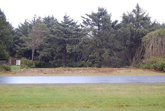 2nd image of 470 Ocean Shores Blvd
