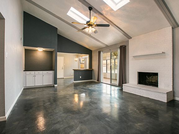 5th image of 7404 Malaga Dr NE