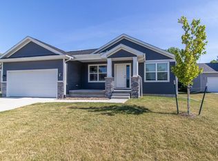 1010 S I Ave, Nevada, IA 50201